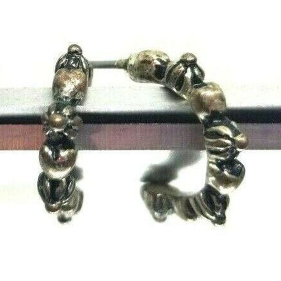 Earrings Small Silver Toned Hoops Pierced 1 Pair Detailed Beaded Small Hoops - Picture 3 of 9